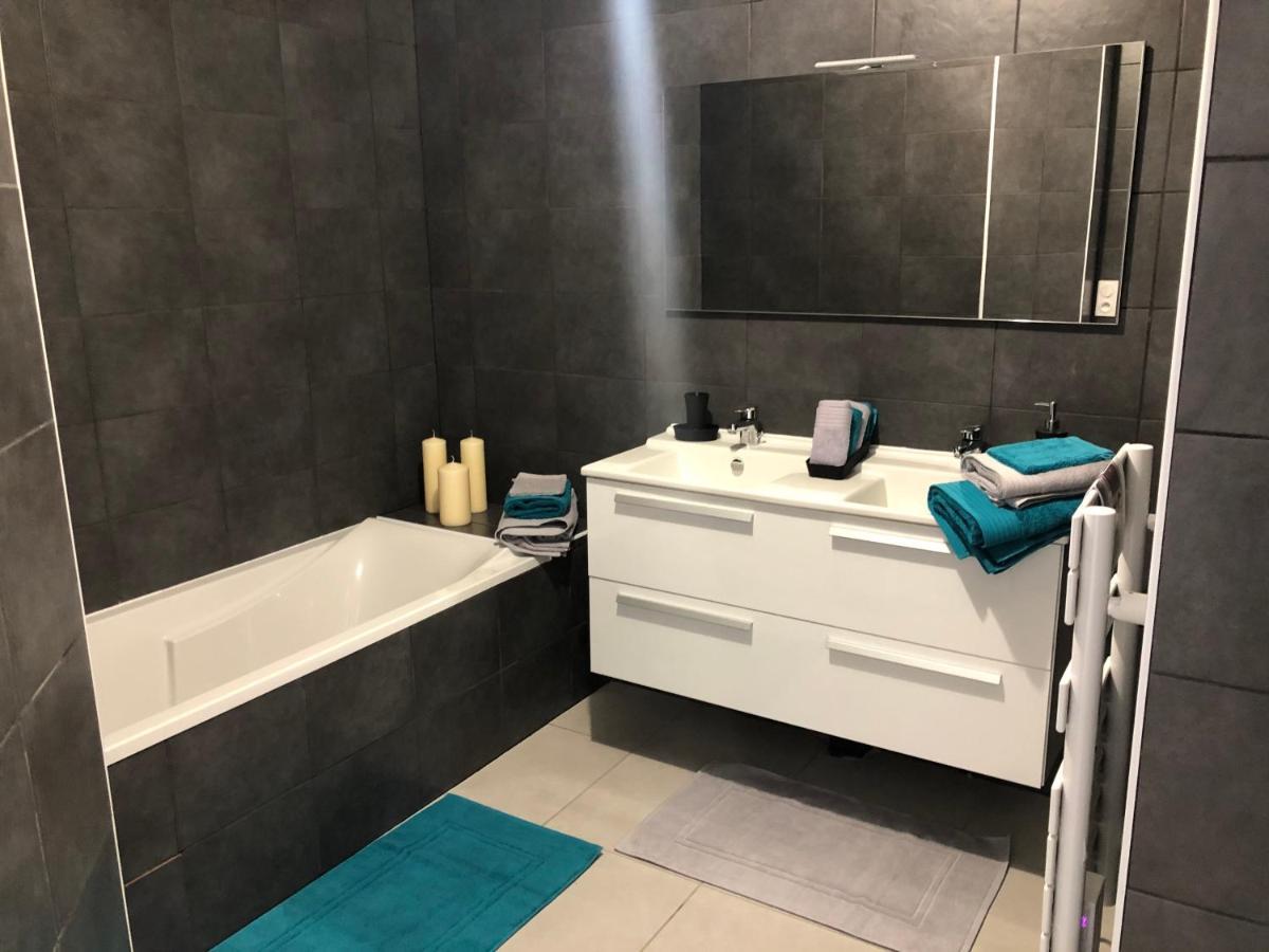 Bel Appartement F3 Vue Sur Le Golfe D'Ajaccio アジャクシオ エクステリア 写真
